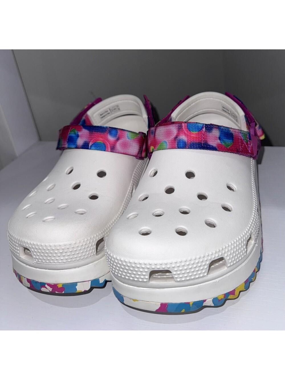Crocs Classic Hiker Solarized Clog Women 7 Men 5 Platform Tie Dye 207990-94S EUC - Picture 7 of 9